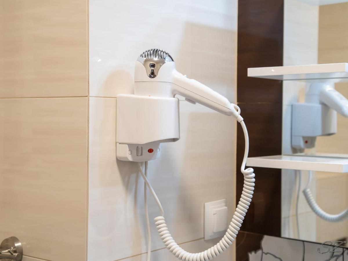 Blizej Morza 102 Z Prywatnym Garazem I Rowerami W Cenie Appartement Kołobrzeg Buitenkant foto