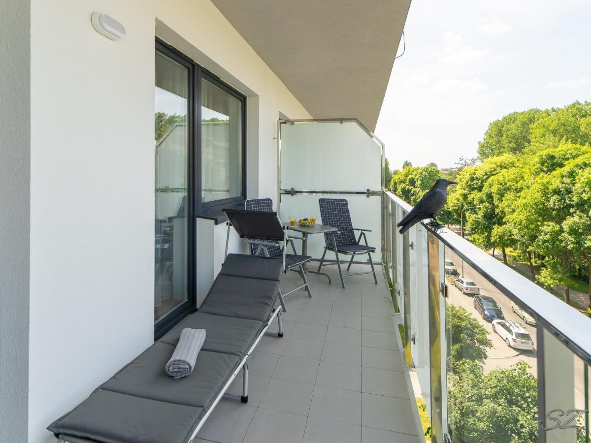 Blizej Morza 102 Z Prywatnym Garazem I Rowerami W Cenie Appartement Kołobrzeg Buitenkant foto